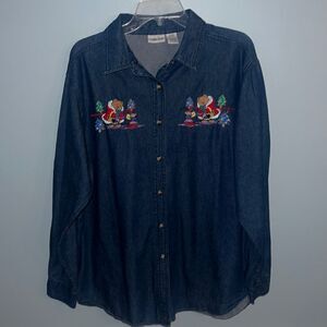Women’s Large Vintage denim long sleeved Holiday Christmas shirt ~ Grandma core